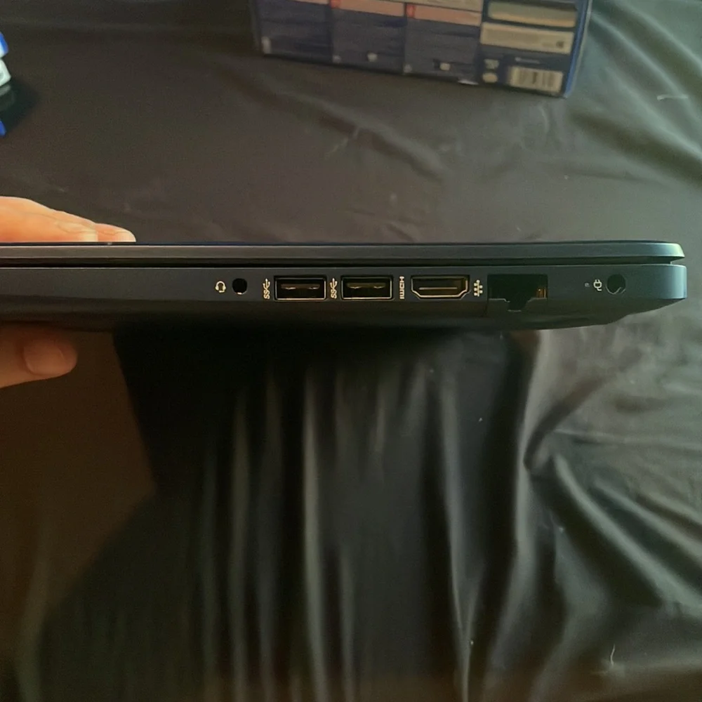 14inc ho laptop